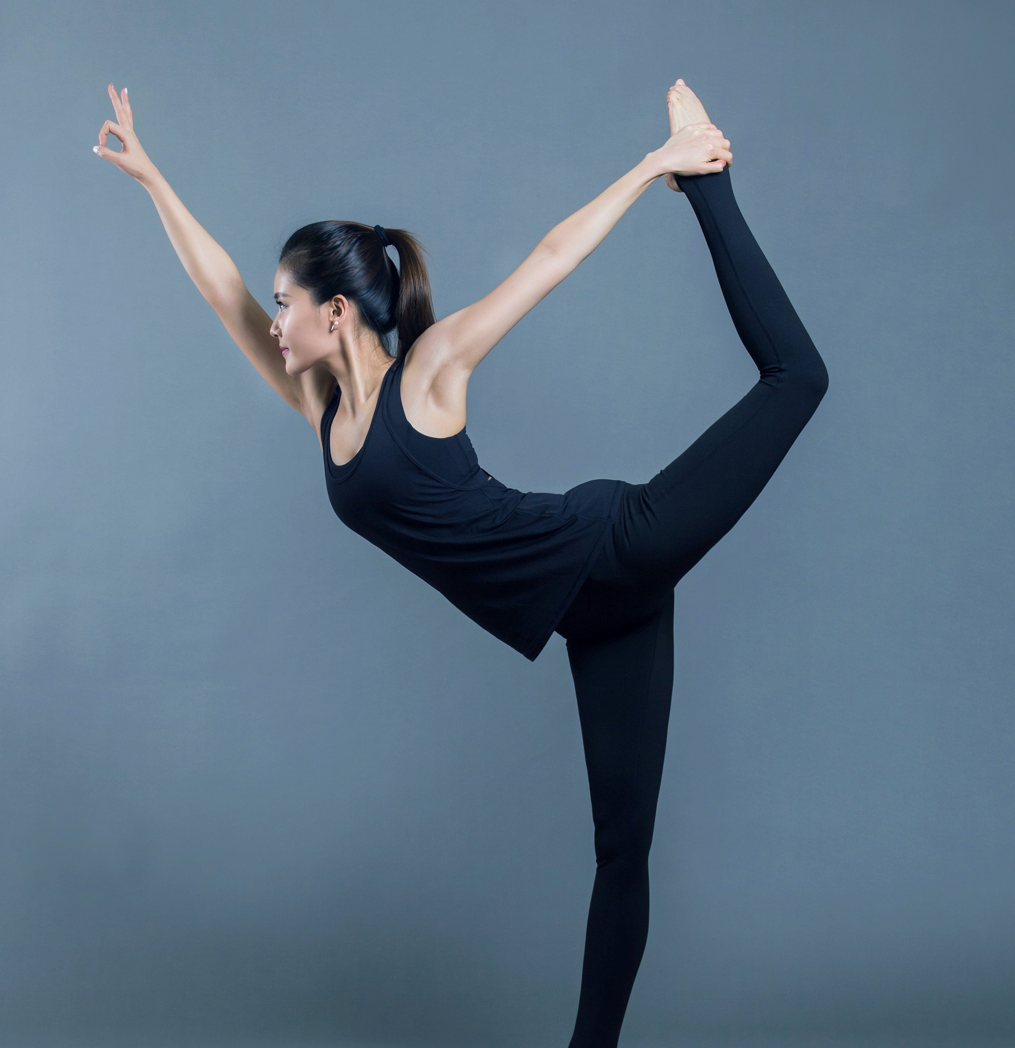 Lady doing gym, yoga and pilates
