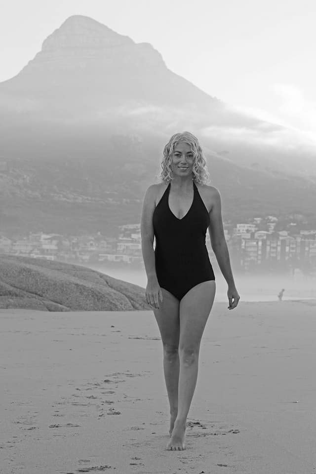 495 Ladies Bond Costume