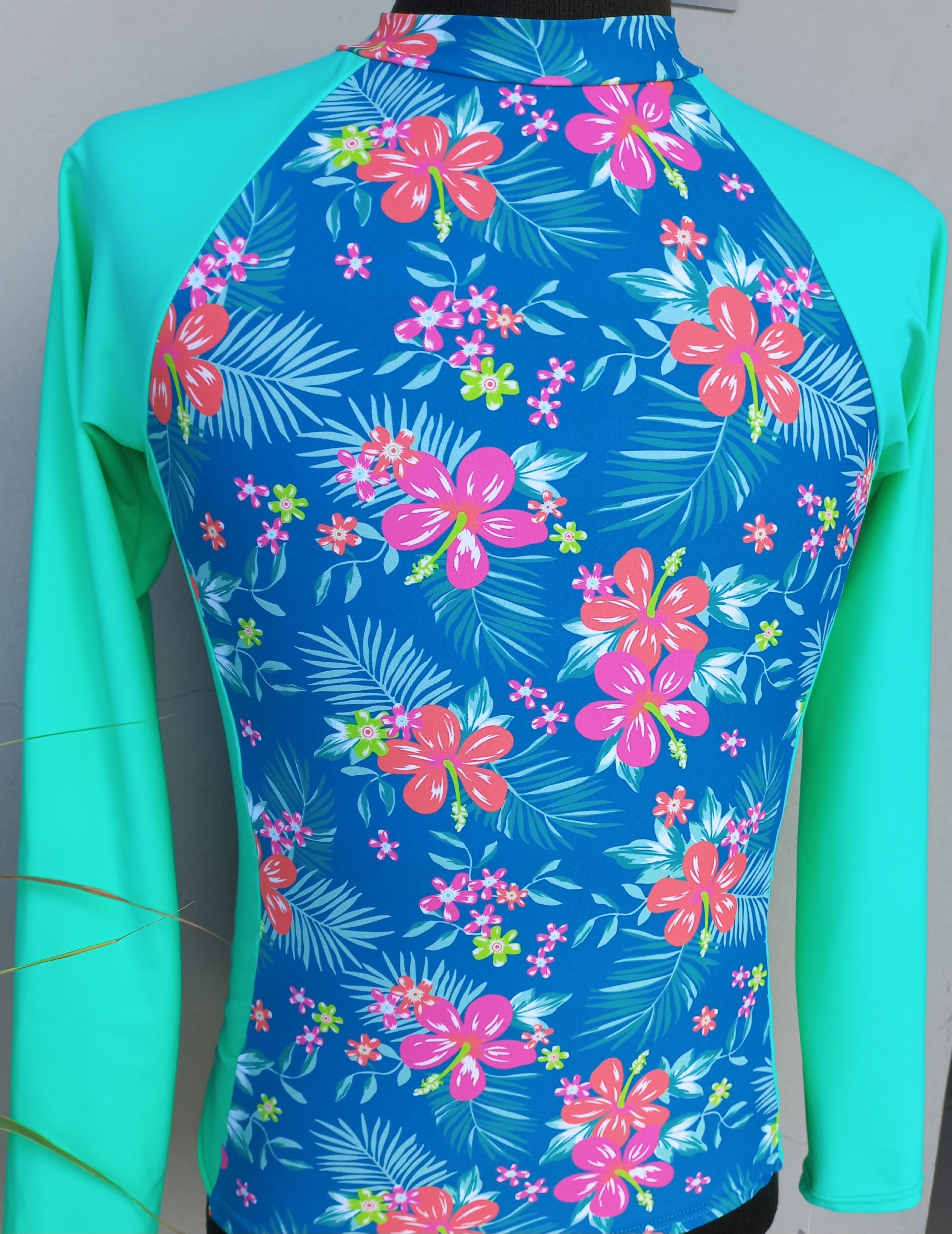 013 L/S Rash Vest New Prints 21/06