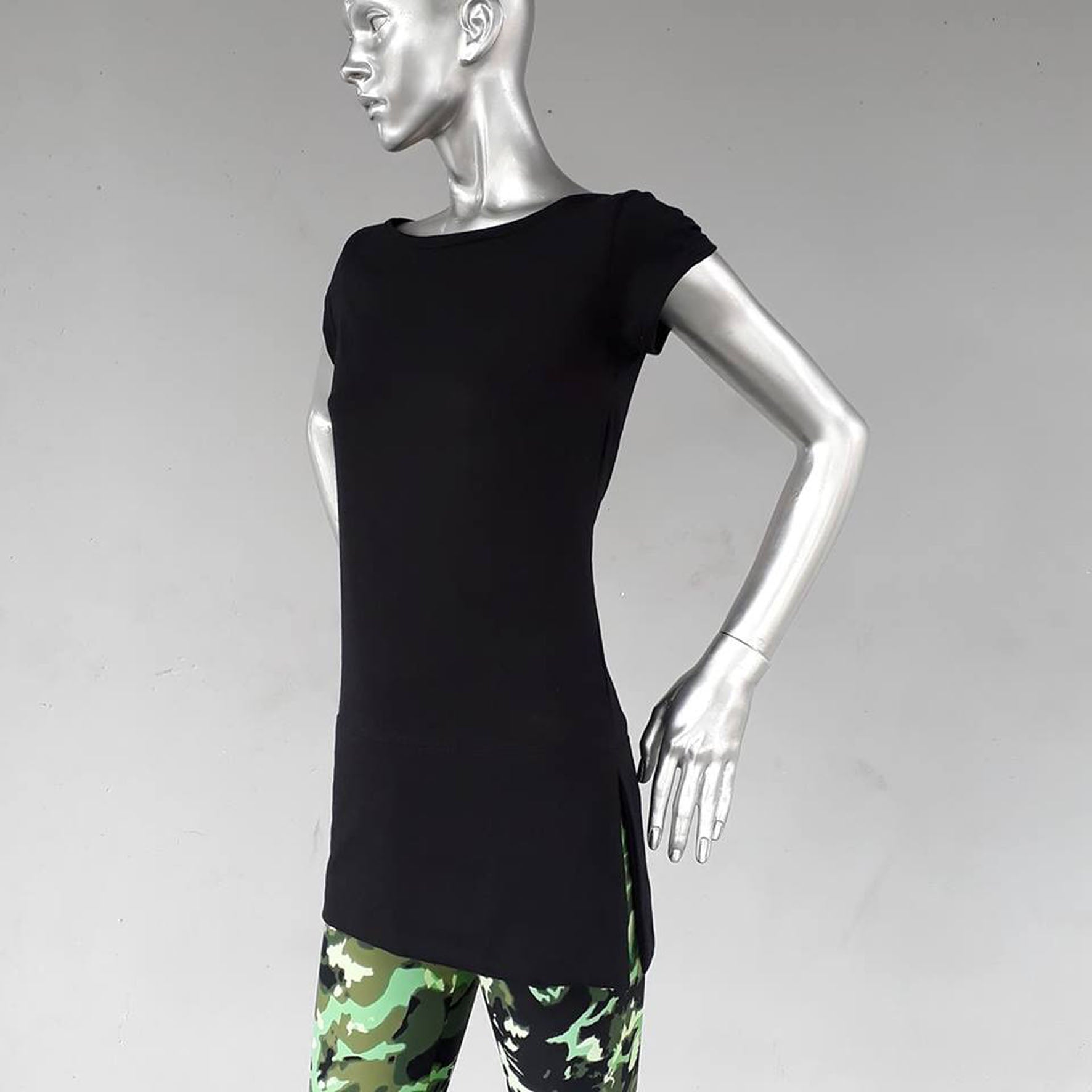 307CL Cap Sleeve T, with slit detail