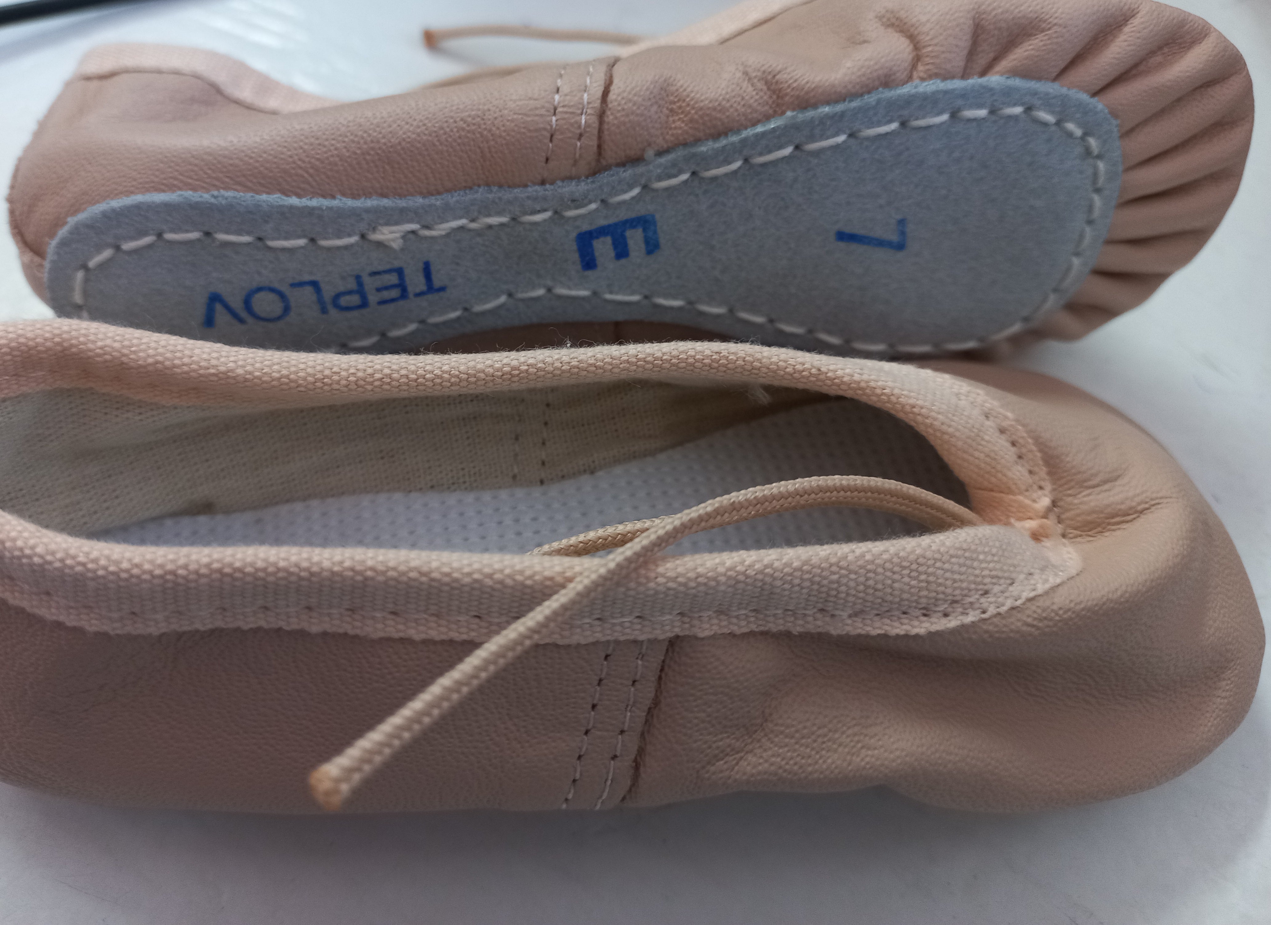 944 Ballet Shoes Leather