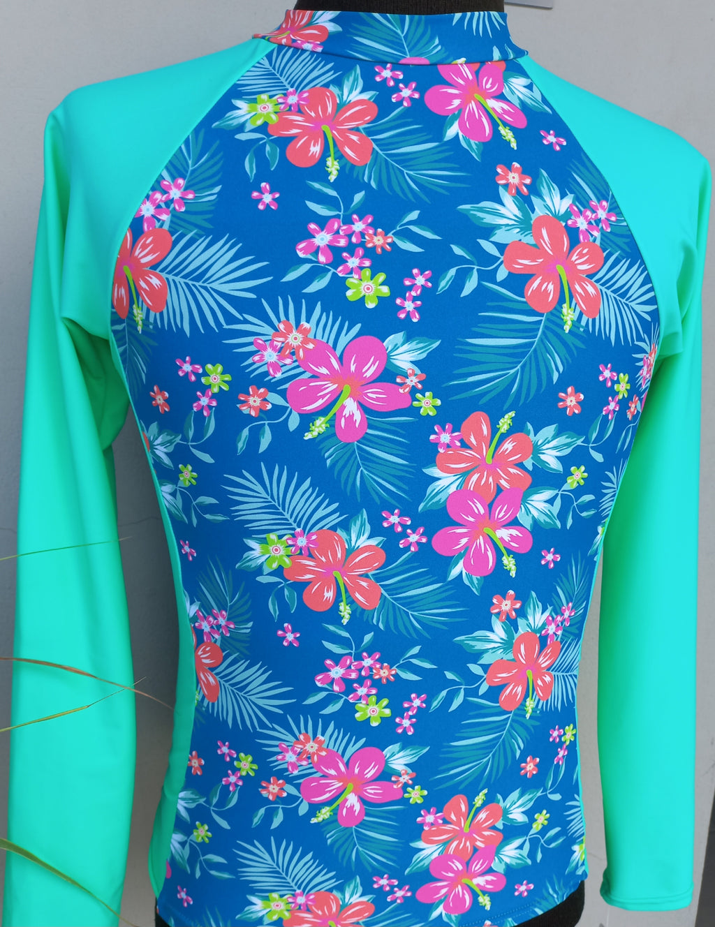 013 L/S Rash Vest New Prints 21/06
